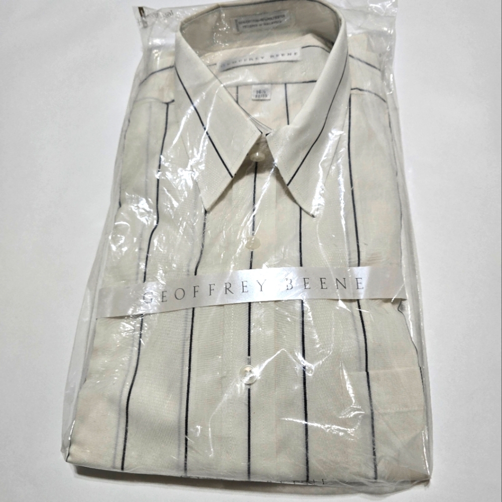 Mens Geoffrey Bean dress shirt 16.5 23 33